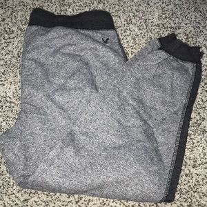 Capri sweats